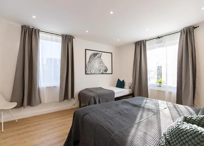 Caricasa: Mitte Apartamento *